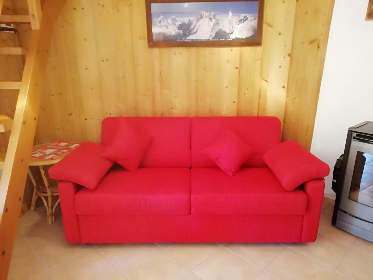 Maison Des Abeilles Vda Gressan N 0028 Екстер'єр фото